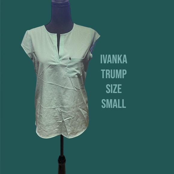 IVANKA TRUMP CAP SLEEVE PULLOVER TOP IN BABY BLUE SIZE SMALL GENTLY WORN - Picture 1 of 3